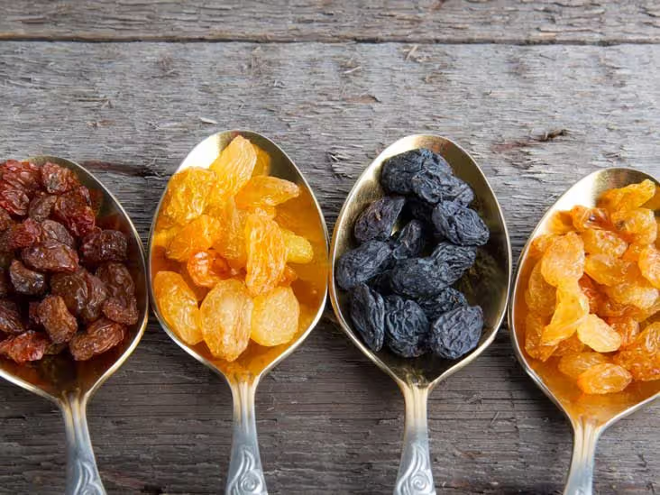 7 Amazing Health Benefits of Eating Dry Fruits Every Day